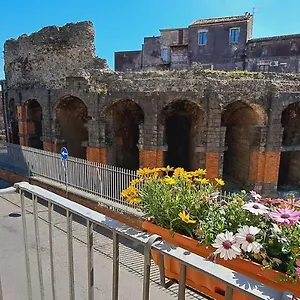  Apartment Odeonhouse - - Parking Included